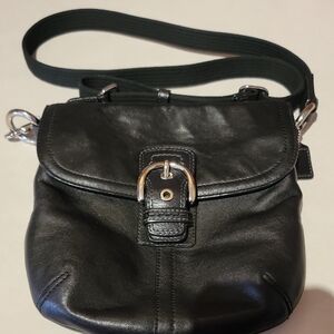 Vintage COACH Small Black Leather  Crossbody with Buckle on Front Flap